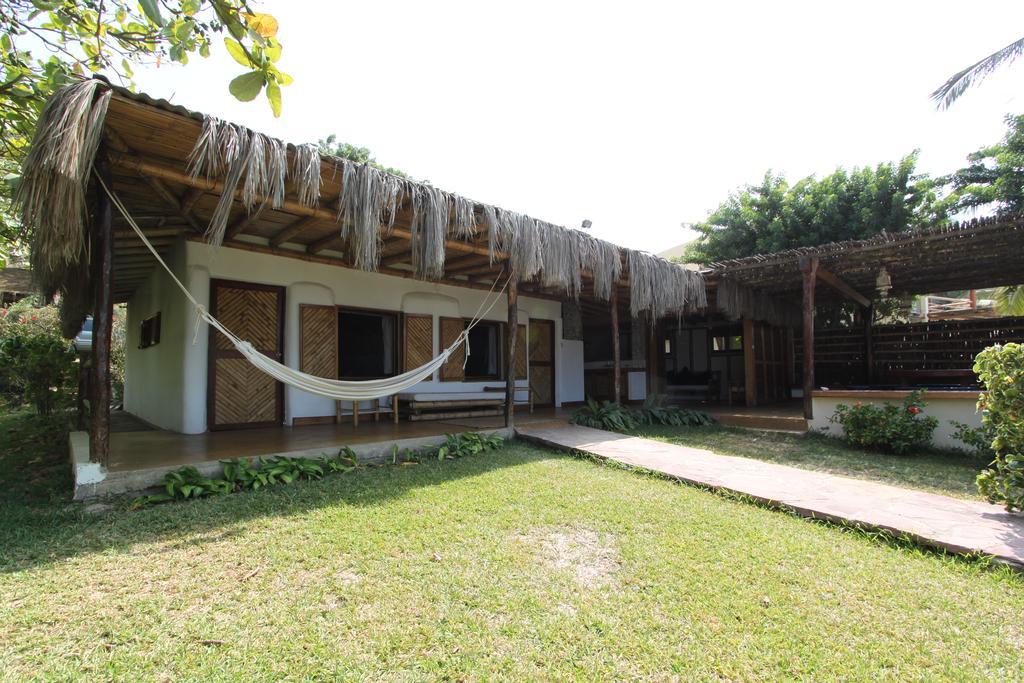 Villa Casitas Pacificas Máncora Esterno foto